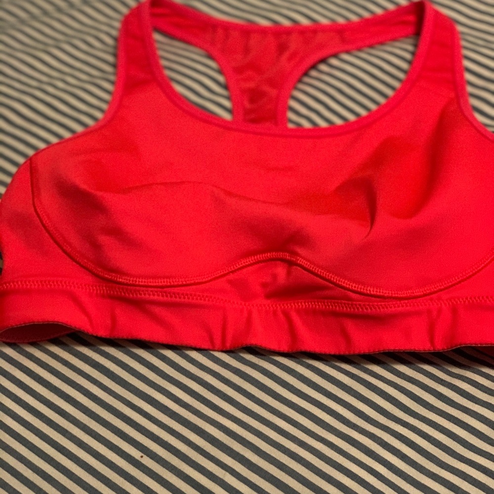Old navy sport bra